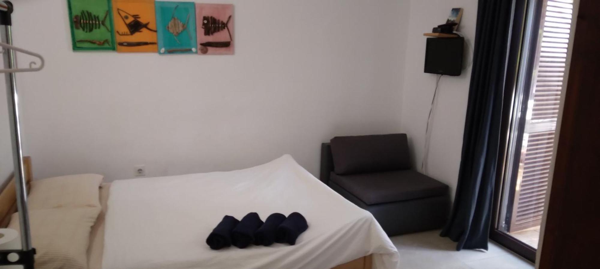Apartment S Pogledom Na *